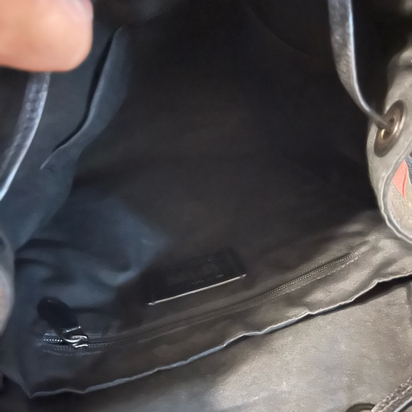 Hudson Backpack In Signature Canvas - Picture 7 of 9